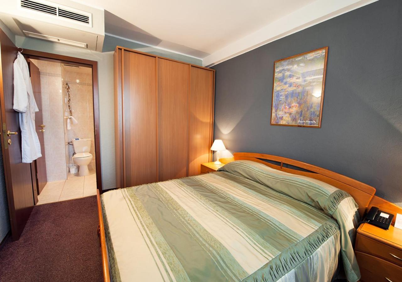 Premier Hotel Lybid Київ Екстер'єр фото