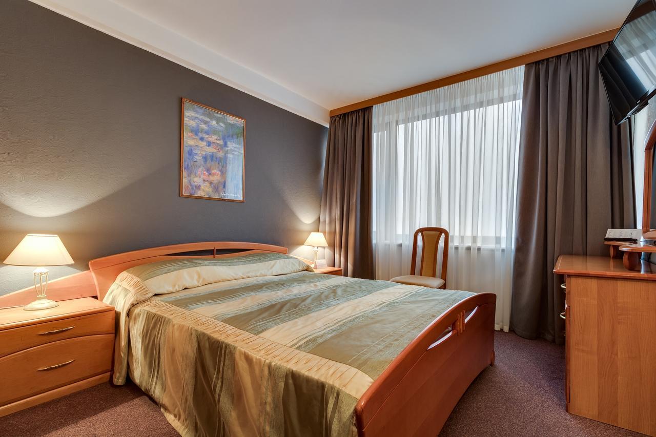 Premier Hotel Lybid Київ Екстер'єр фото