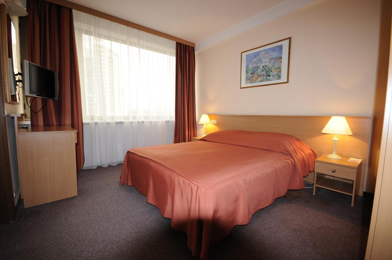 Premier Hotel Lybid Київ Екстер'єр фото